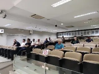 (URGENTE) Vereadores derrubam veto e terão aumento salarial - 1