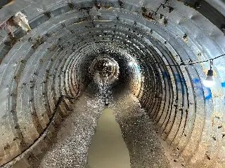 Obras de macrodrenagem na Avenida 1º de Maio continuam - 4