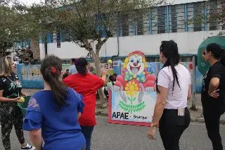 Integração e diversão: Apae na Rua movimenta comunidade - 1