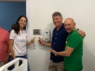 Empresários visitam as obras de reforma dos leitos no Hospital Azambuja - 5