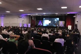 Palestra sobre Atendimento de Alto Padrão reúne grande público - 3