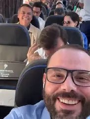 Bolsonaro recebe calorosa recepção em Balneário Camboriú  - 1