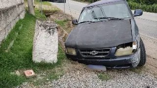(VIDEO) Passageiro fica ferido após colisão entre carros em Botuverá  - 7