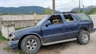 (VIDEO) Passageiro fica ferido após colisão entre carros em Botuverá  - 2