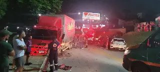 (URGENTE) Mulher bate de frente com caminhão e morre na Beira rio - 7
