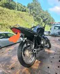 Menor de idade é flagrado dirigindo moto irregular na Ivo Silveira  - 1