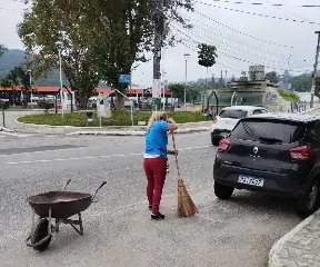 Trabalhos de limpeza no município são intensificados - 1