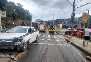 (VÍDEO) Cadeirante na direção volta a provocar acidente grave - 1