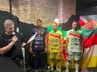Brusque lança novos uniformes para a temporada 2024 - 1