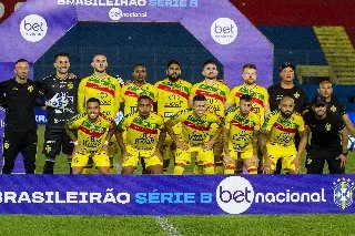 Brusque joga bem e vence na estreia do Brasileirão - 4