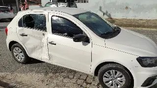 (VÍDEO) Violência do impacto termina em prejuízo e ferido - 7