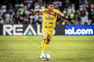 Quadricolor tem gol anulado e sofre derrota no final do jogo - 4