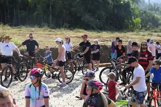 Pedala Cidade reúne mais de 200 pessoas em Guabiruba - 1