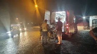 (VIDEO) Mulher é levada para o hospital após acidente em Brusque  - 2