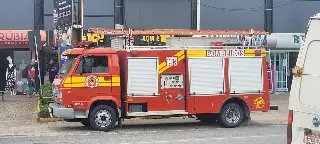 (VÍDEO) Princípio de incêndio é registrado em loja - 6