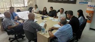SINTRICOMB presenteia trabalhadores com reajuste acima da inflação - 1