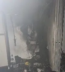 Incêndio atinge casa de dois pavimentos no Nova Brasília - 2