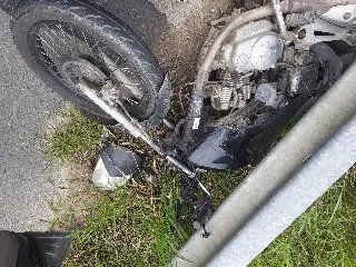 (URGENTE) Vítima precisou ser levada pela UTI do SAMU  - 2