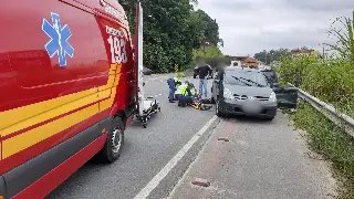 (URGENTE) Vítima precisou ser levada pela UTI do SAMU  - 14