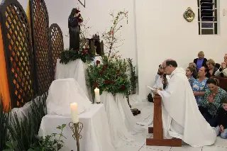 Missa marca início das festividades da comunidade Santa Rita  - 5