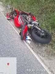 Motociclista fica em estado grave após colisão contra carro - 1