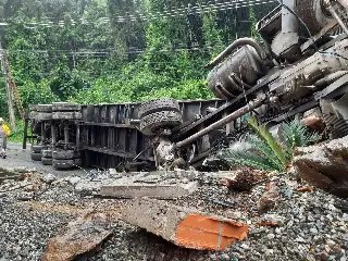 (VÍDEO) Motorista do caminhão relata como ocorreu o acidente - 2