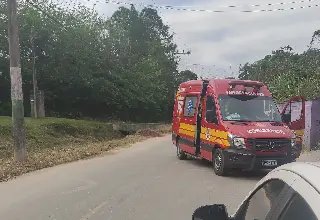  Acidente em Brusque deixa mulher ferida - 2