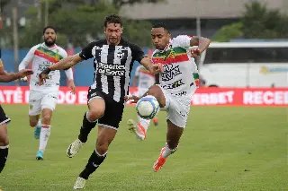 Com gol de Serrato, Brusque bate o Ceará neste domingo  - 5