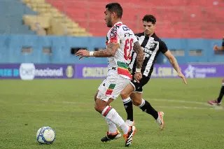 Com gol de Serrato, Brusque bate o Ceará neste domingo  - 16