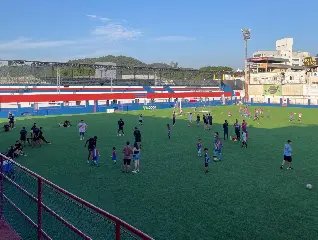 Carlos Renaux promove encontro entre crianças das escolinhas e equipe profissional - 4