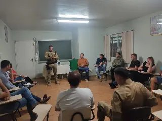 Núcleo da CDL Brusque comemora três anos de criação - 3