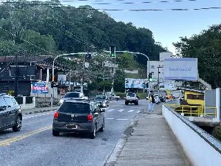 (VÍDEO) Imagens registram situação do semáforo na Primeiro de Maio  - 3