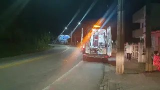 (VIDEO) Homem cai do 3° andar de apartamento na Primeiro de Maio  - 1