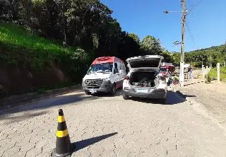 Jovem fica gravemente ferido após acidente em Guabiruba  - 4