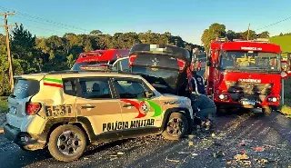 (VIDEO) Motorista morre após bater contra viatura durante perseguição  - 1
