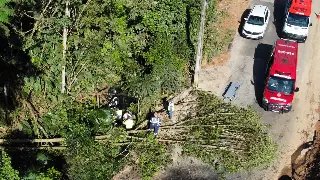 Jovem é socorrido com traumatismo craniano após acidente - 3