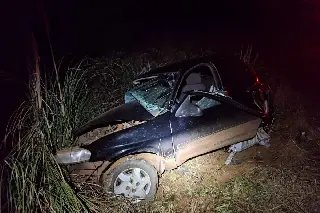 Bebê de 16 dias morre em grave acidente entre dois carros  - 4