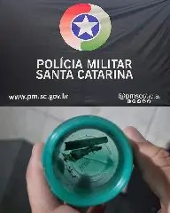 Adolescente é pega com dois cigarros de maconha em escola - 1
