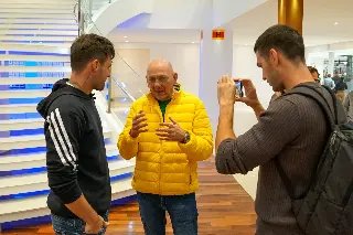Youtuber Pedro Rezende conhece Luciano Hang durante visita à Havan - 1