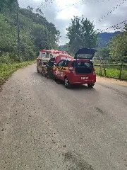 Carro de autoescola se envolve em acidente, em Gaspar - 2
