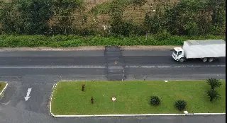 (VIDEO) Lombadas não sinalizadas surpreendem motoristas na Ivo Silveira - 1