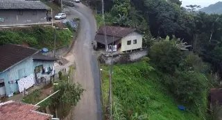 (VÍDEO) Morador reclama de vazamento de esgoto que persiste há quatro meses - 1