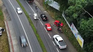Carros colidem no Centro I e trânsito fica congestionado - 1