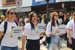 Desfile em comemoração ao aniversário de Brusque atrai multidão - 20