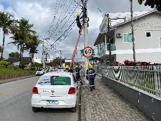 Ação do Procon recolhe mais de 700 kg de fios e cabos - 2