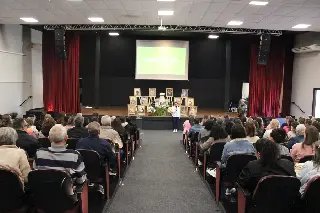Paróquia São Luís Gonzaga realiza encontro de catequistas - 1