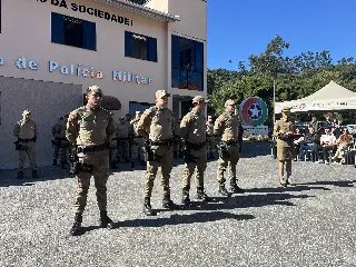 Policiais Militares são promovidos em solenidade em Brusque  - 15