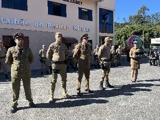 Policiais Militares são promovidos em solenidade em Brusque  - 16