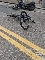 Bombeiros atualizam informações sobre acidente entre moto e bicicleta - 1