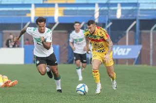 Brusque é derrotado e se afunda ainda mais na zona de rebaixamento - 2